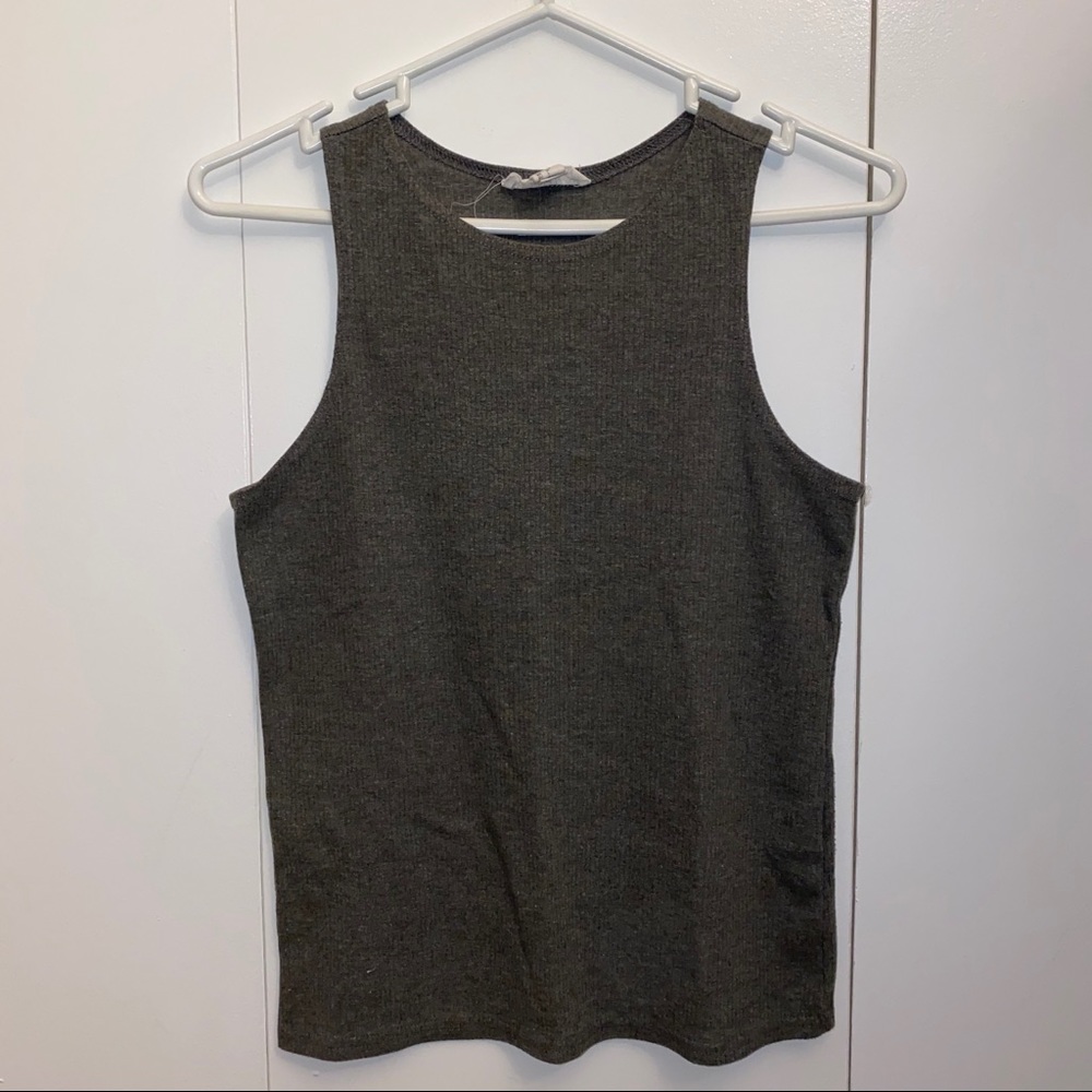 Grey Ribbed Tank-Top